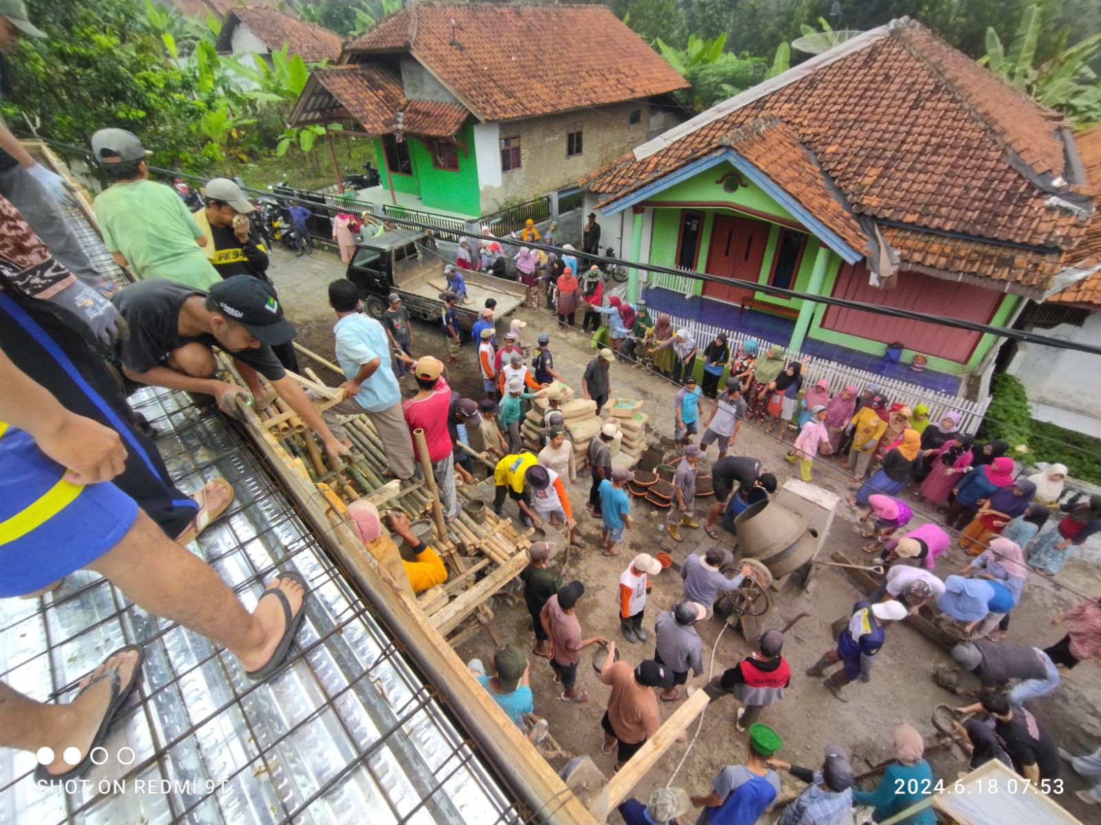 Pembangunan Balai Dusun Bangunsari …